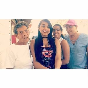 Meet your Posher, Iris